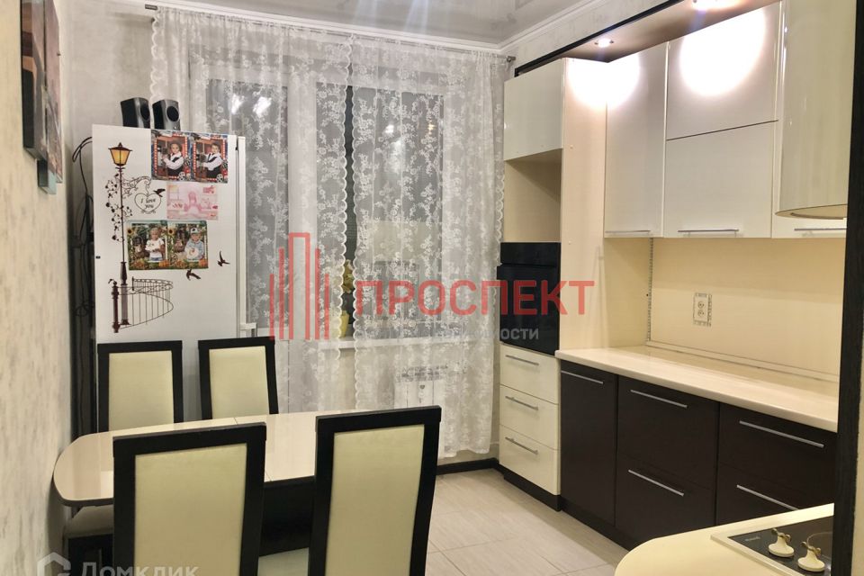Продаётся 2-комнатная квартира, 55.4 м²