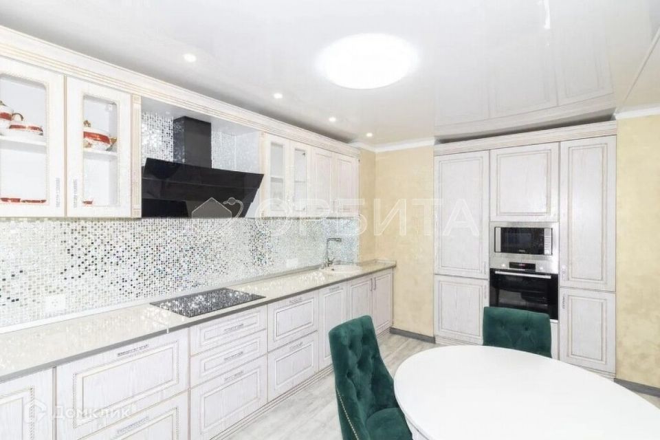 Продаётся 3-комнатная квартира, 74.3 м²