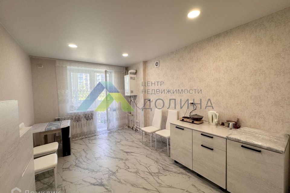 Сдаётся 2-комнатная квартира, 60 м²