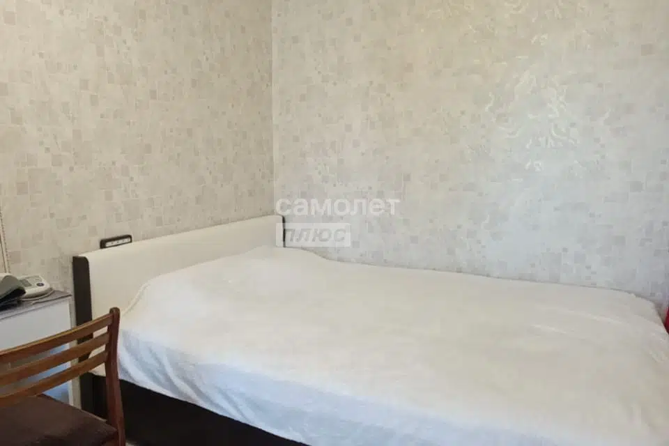 Продаётся 3-комнатная квартира, 54.9 м²