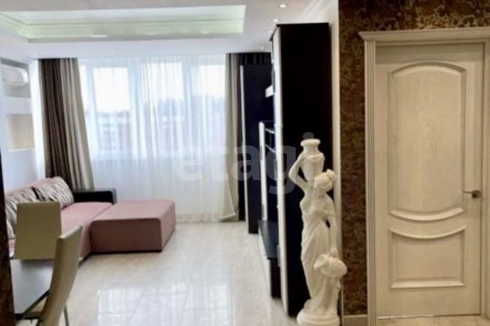 Продаётся 3-комнатная квартира, 87 м²