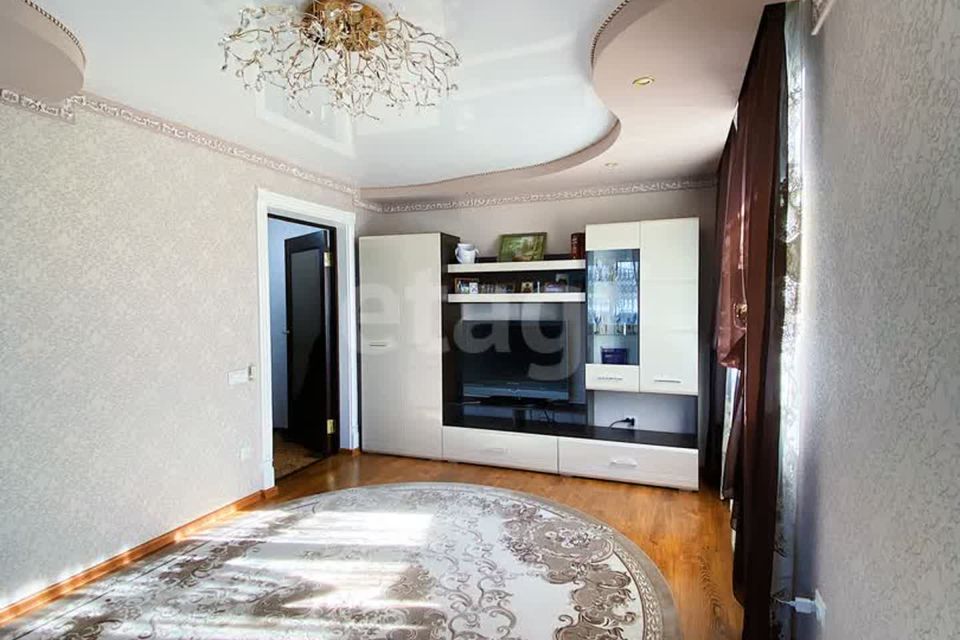Продаётся 3-комнатная квартира, 72.6 м²