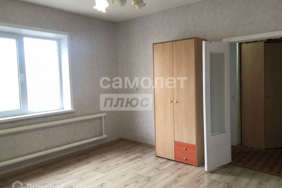 Продаётся 1-комнатная квартира, 38 м²