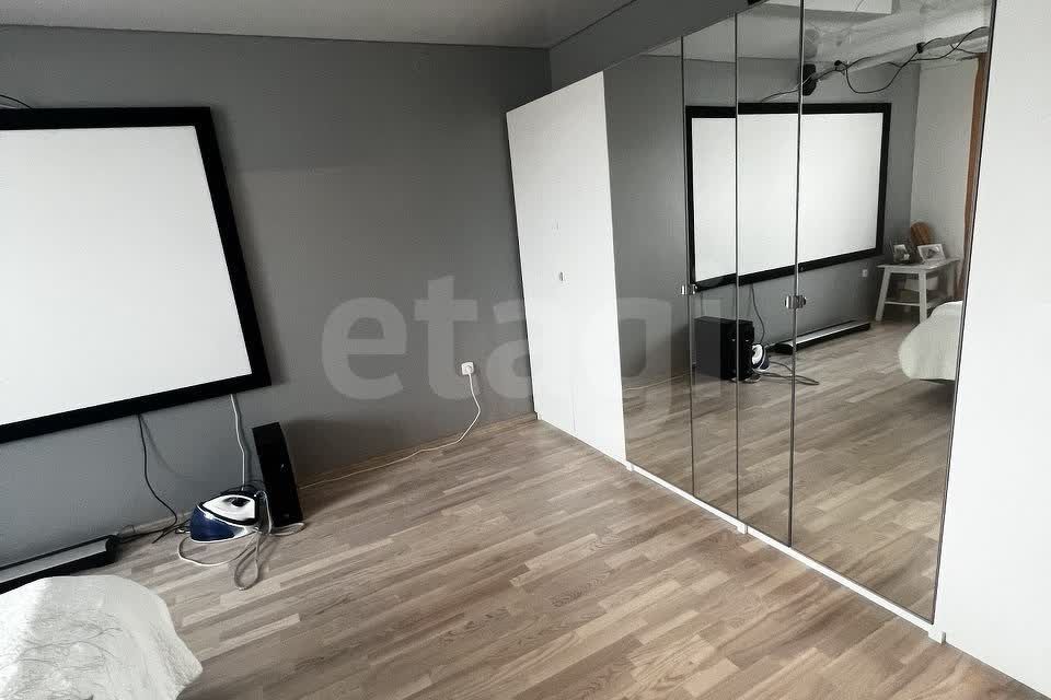 Продаётся 1-комнатная квартира, 37 м²