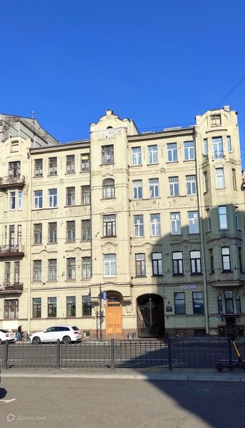 Продаётся 5-комнатная квартира, 148.8 м²
