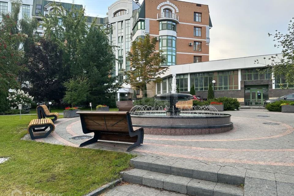 Продаётся 3-комнатная квартира, 90 м²