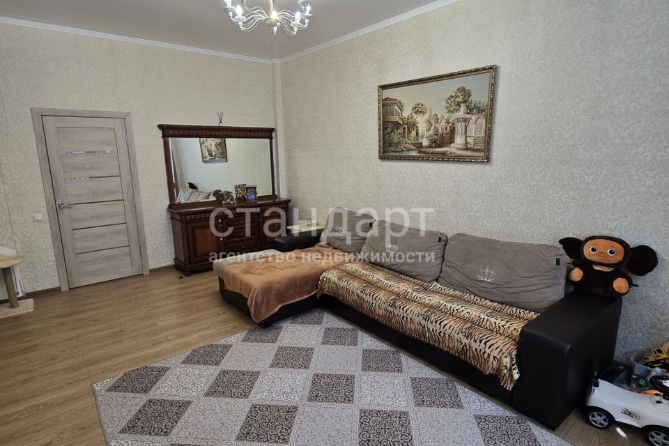 Сдаётся 2-комнатная квартира, 58 м²