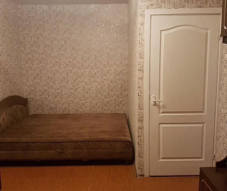 Продаётся 1-комнатная квартира, 42.1 м²