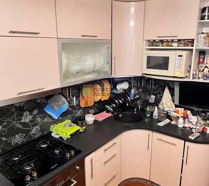 Продаётся 3-комнатная квартира, 61.2 м²