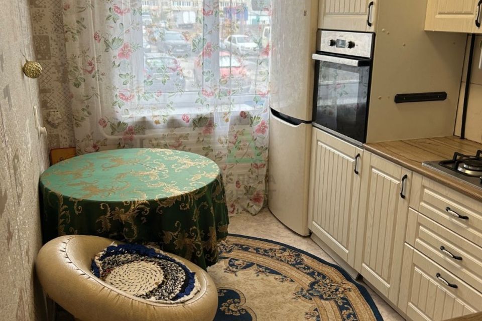 Продаётся 3-комнатная квартира, 64.4 м²