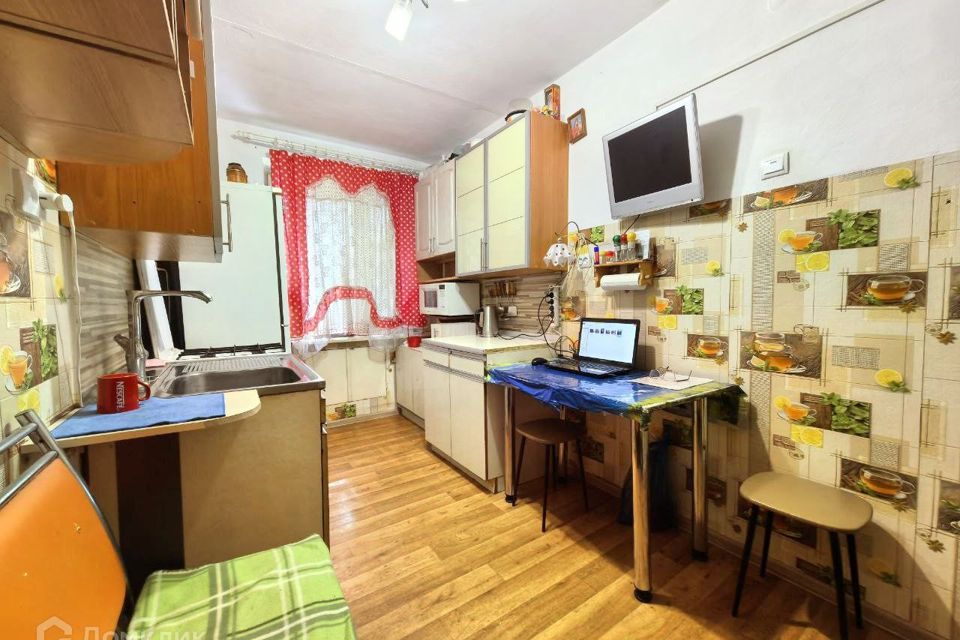 Продаётся 3-комнатная квартира, 61 м²