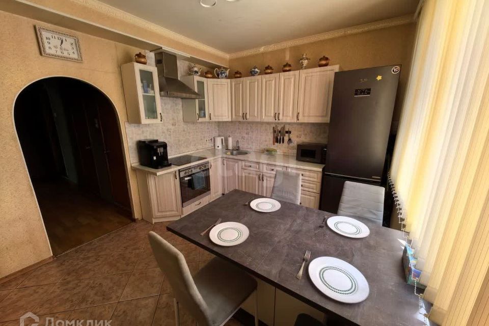 Продаётся 3-комнатная квартира, 83.6 м²