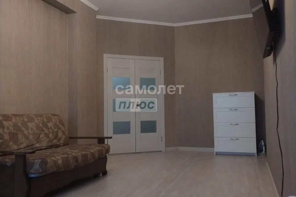 Продаётся 1-комнатная квартира, 45.3 м²