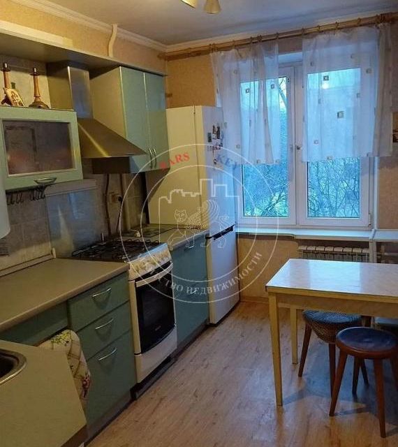 Сдаётся 2-комнатная квартира, 38 м²