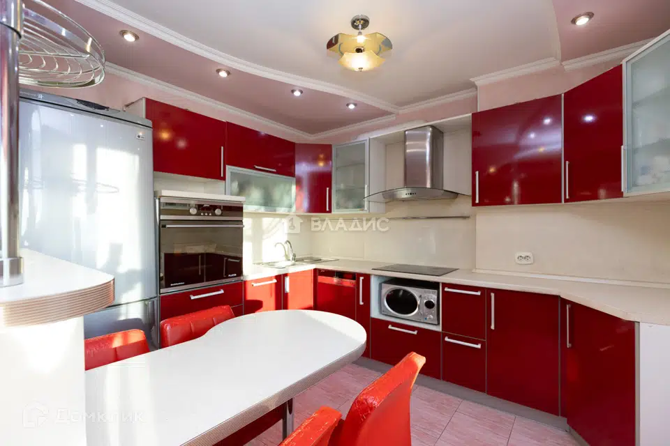 Продаётся 3-комнатная квартира, 72.8 м²