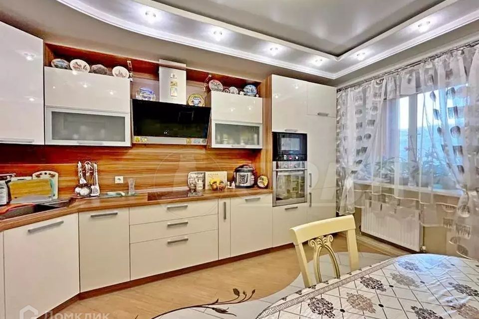 Продаётся 3-комнатная квартира, 87 м²