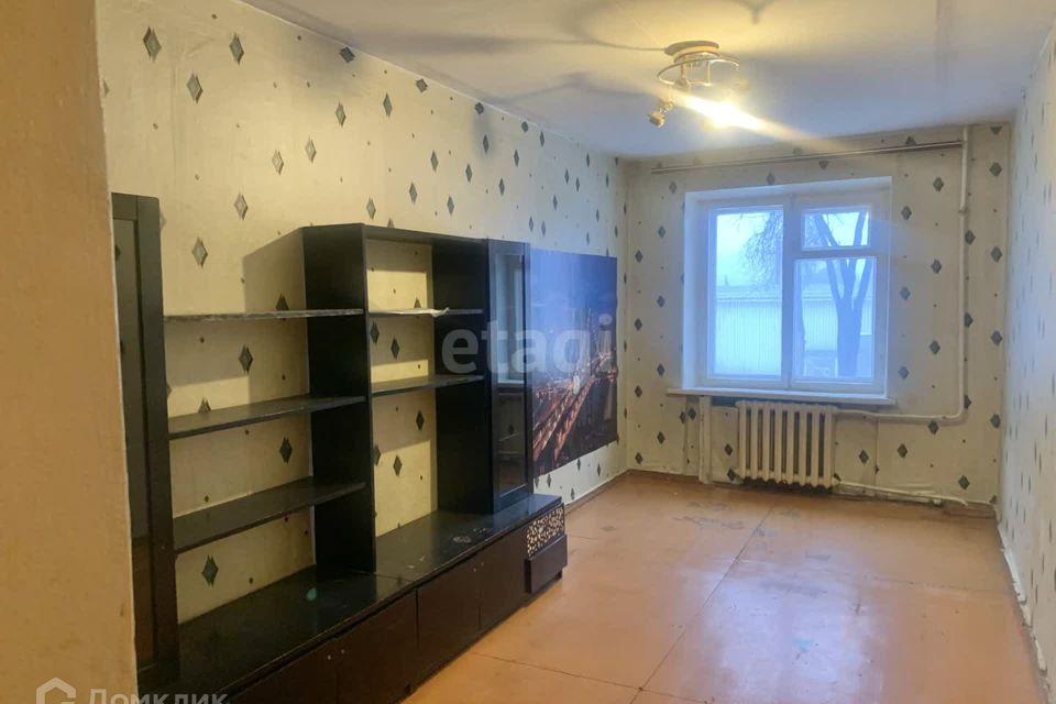 Продаётся 2-комнатная квартира, 43.3 м²