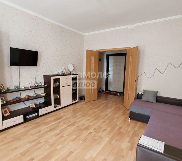 Продаётся 1-комнатная квартира, 38.2 м²