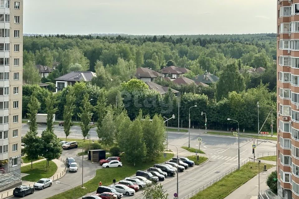 Продаётся 2-комнатная квартира, 66.4 м²