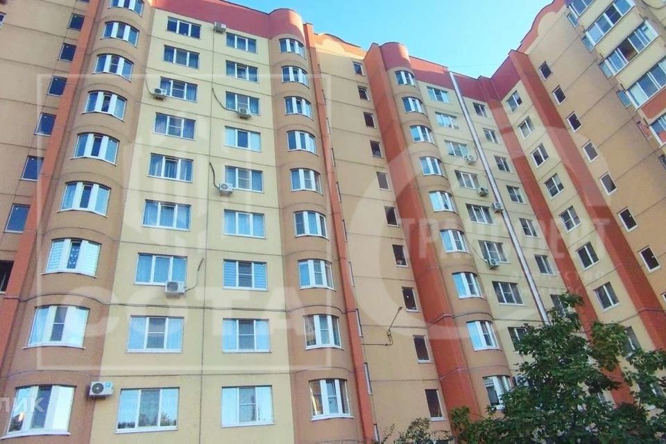 Продаётся 2-комнатная квартира, 55.9 м²