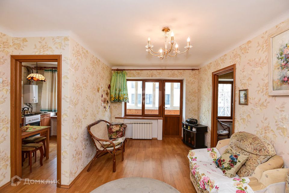 Продаётся 3-комнатная квартира, 56.4 м²