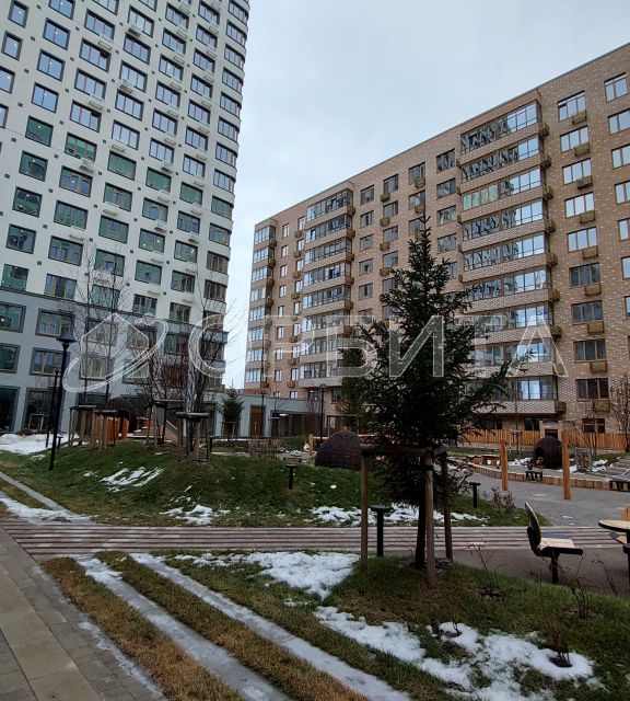 Продаётся 1-комнатная квартира, 39.4 м²