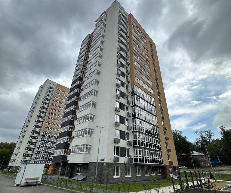 Продаётся 3-комнатная квартира, 74.6 м²