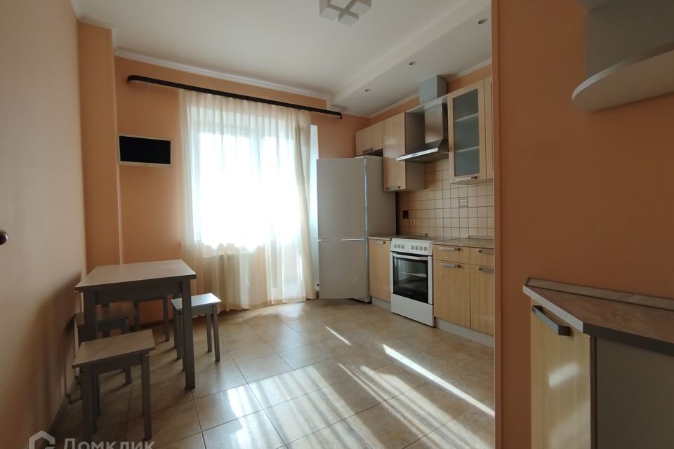 Продаётся 1-комнатная квартира, 45.3 м²