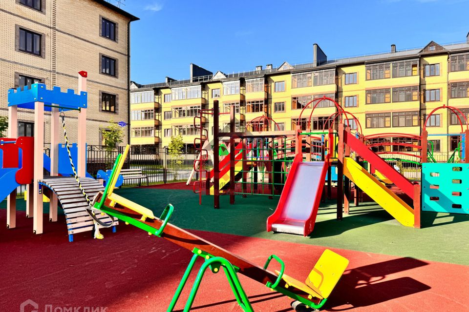 Продаётся 2-комнатная квартира, 61.2 м²