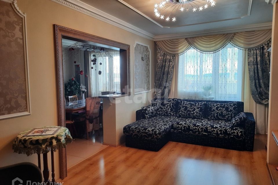 Продаётся 5-комнатная квартира, 130.6 м²