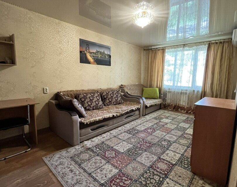 Продаётся 3-комнатная квартира, 62.8 м²