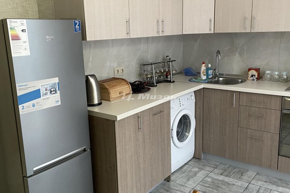 Сдаётся 1-комнатная квартира, 40 м²
