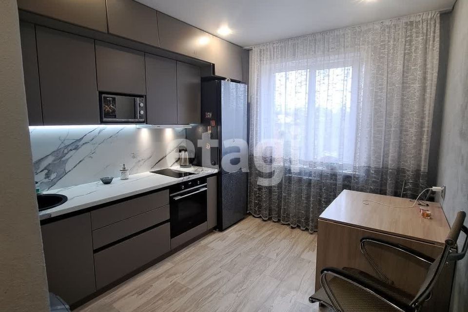 Продаётся 3-комнатная квартира, 63.1 м²