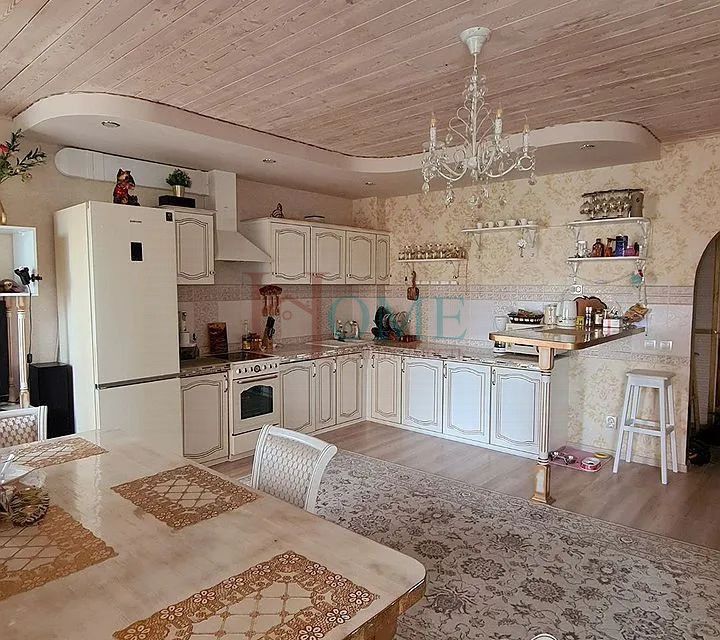 Сдаётся 3-комнатная квартира, 81 м²