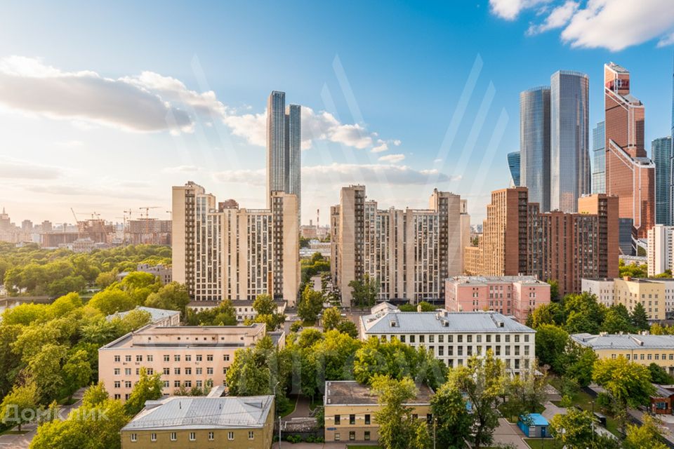 Продаётся 3-комнатная квартира, 79 м²