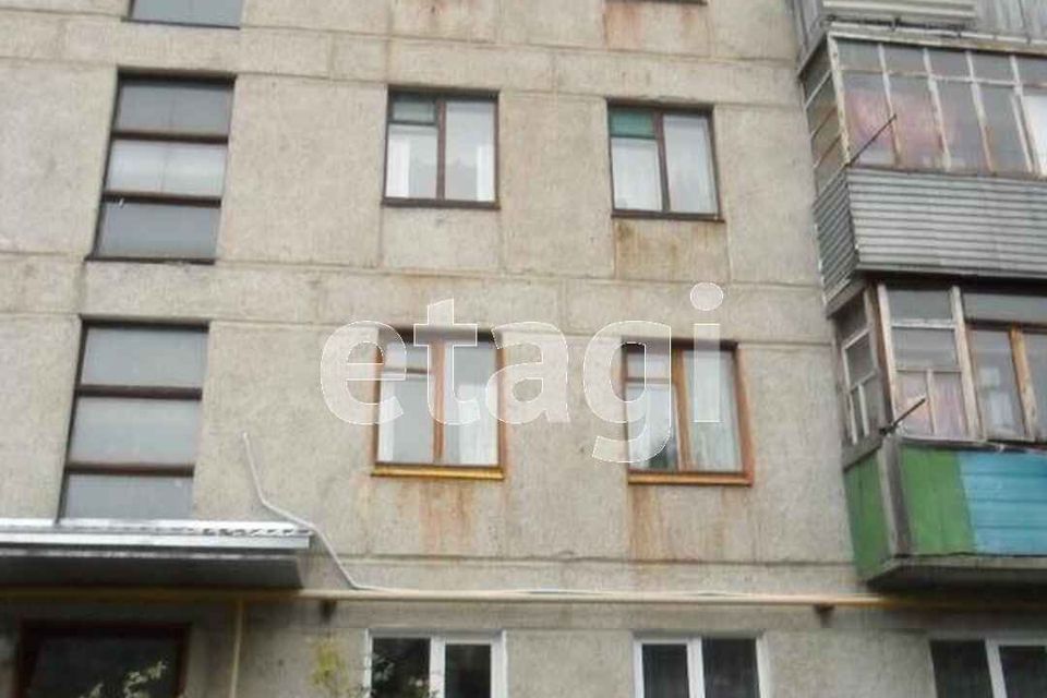 Продаётся 3-комнатная квартира, 60.8 м²