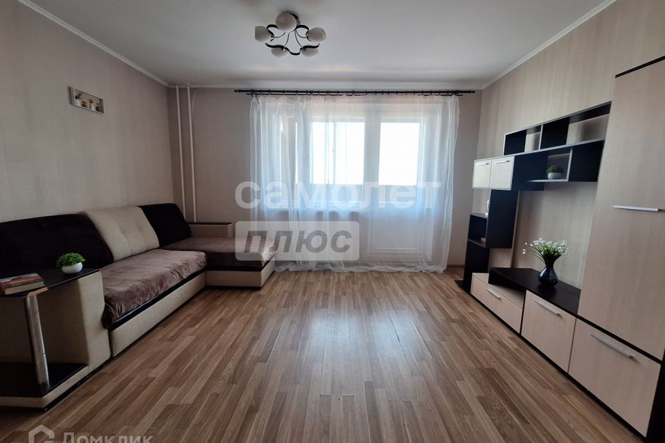 Продаётся 3-комнатная квартира, 72.4 м²