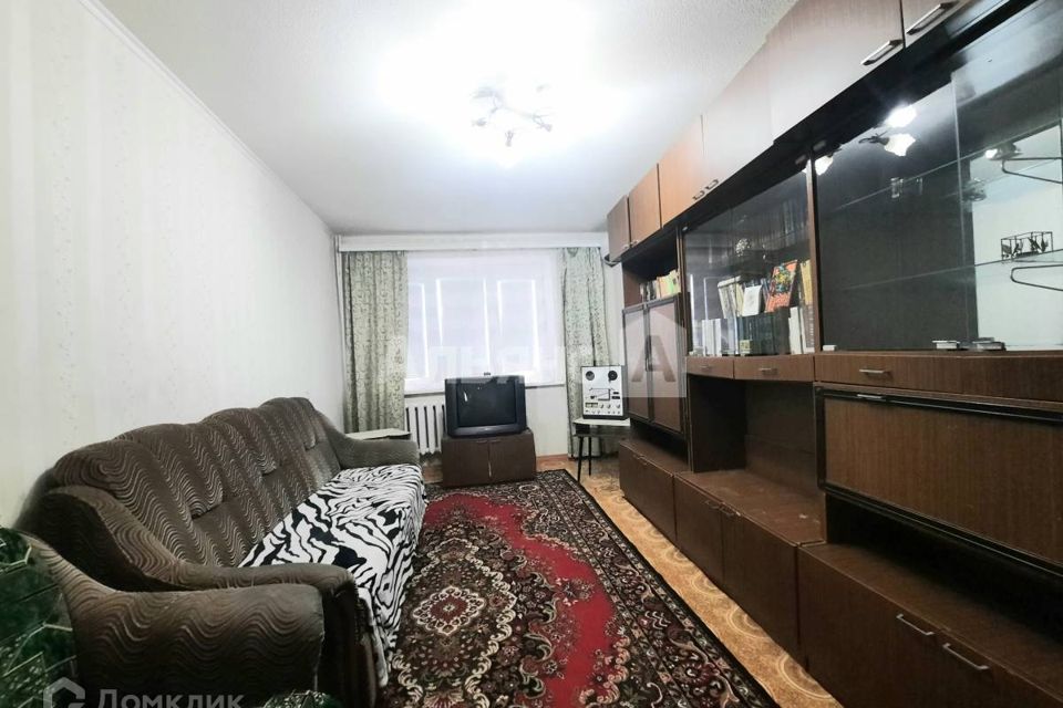 Продаётся 2-комнатная квартира, 47.6 м²
