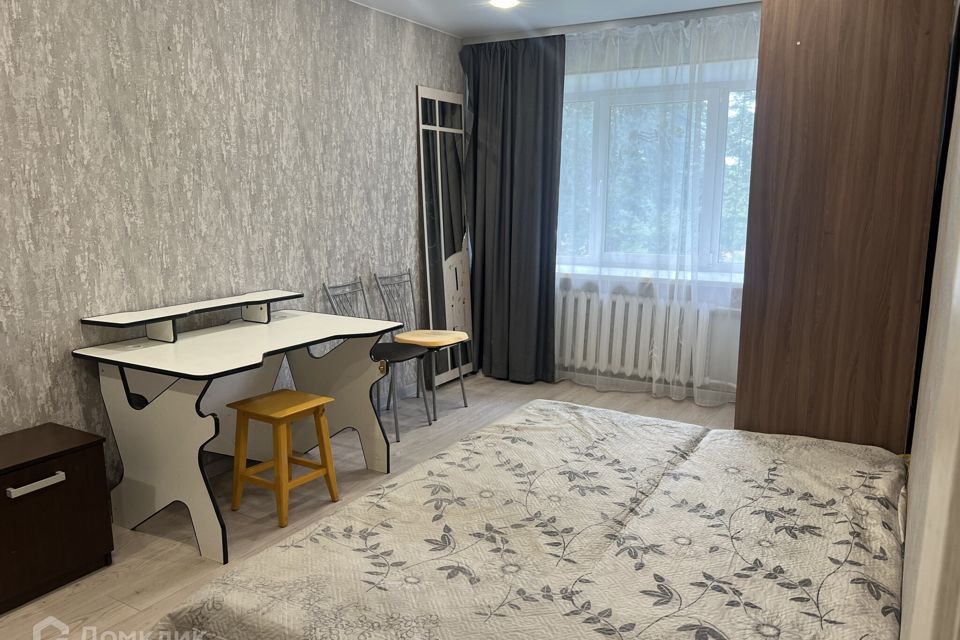 Продаётся 2-комнатная квартира, 40.5 м²