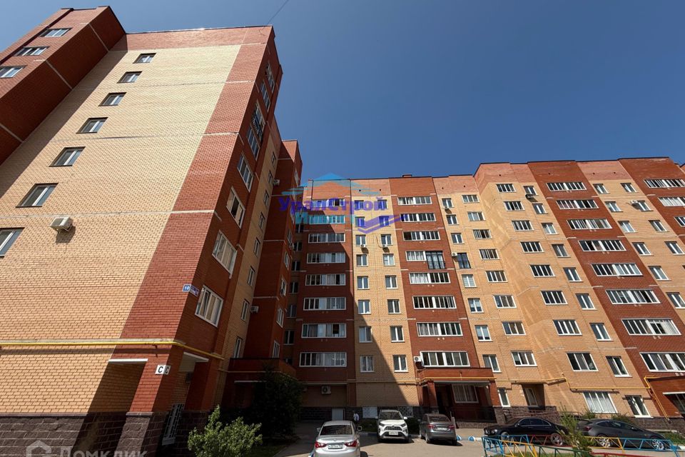 Продаётся 3-комнатная квартира, 67.8 м²