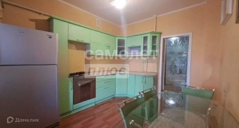 Сдаётся 2-комнатная квартира, 65 м²