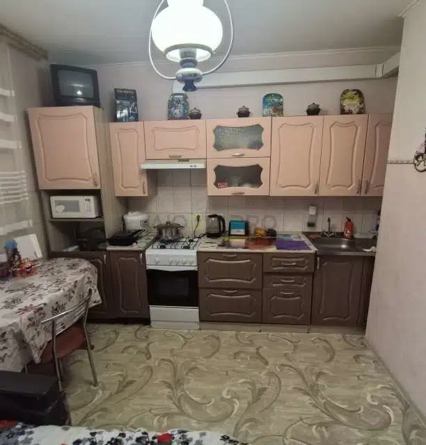 Продаётся 1-комнатная квартира, 46.9 м²