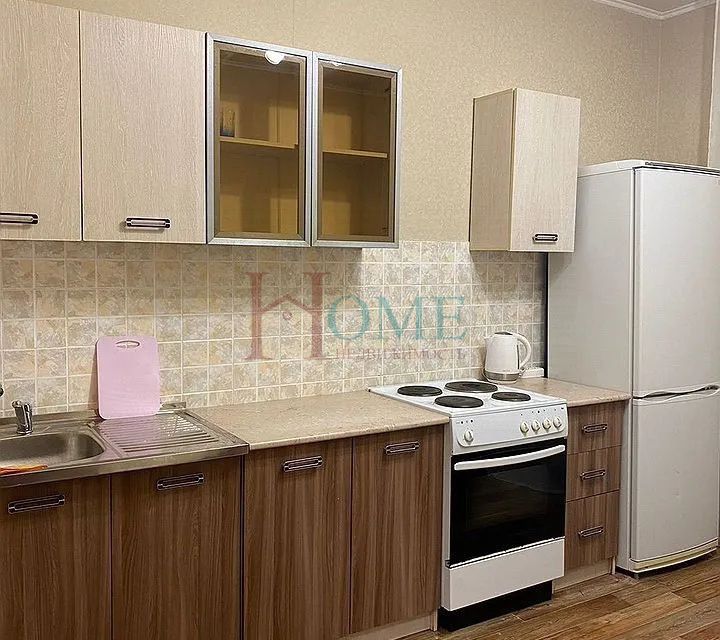 Сдаётся 1-комнатная квартира, 43.5 м²