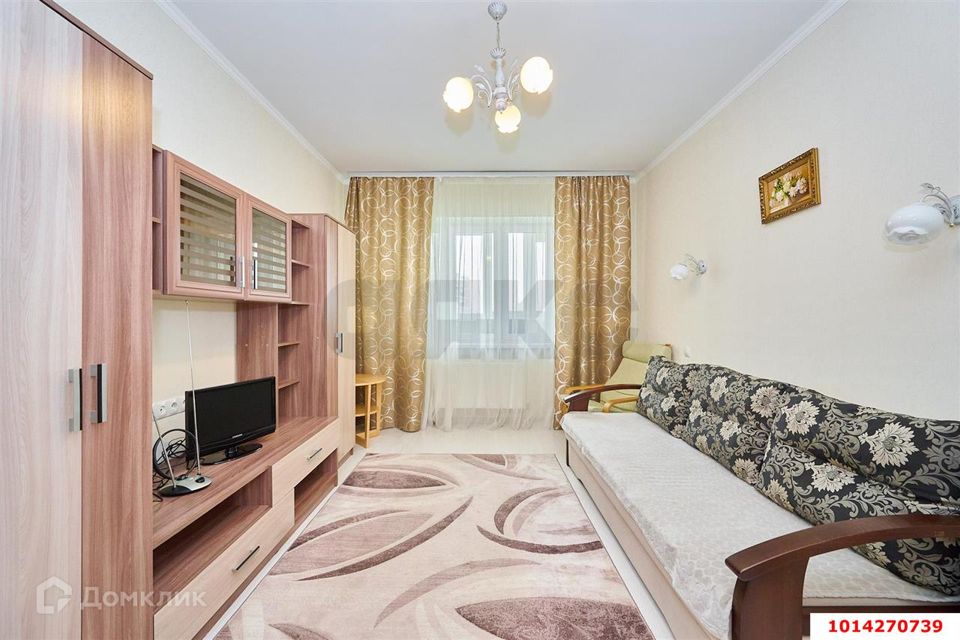 Продаётся 1-комнатная квартира, 40.2 м²