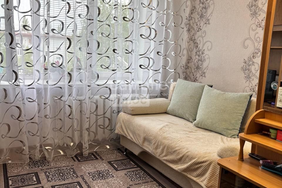 Продаётся комната в 1-комн. квартире, 12 м²