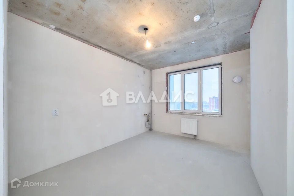 Продаётся 1-комнатная квартира, 38.5 м²