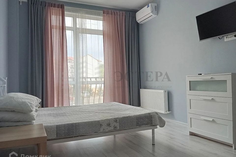 Продаётся 1-комнатная квартира, 42.1 м²