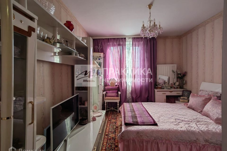 Продаётся 2-комнатная квартира, 47.5 м²