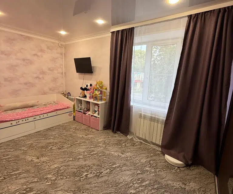 Продаётся 3-комнатная квартира, 59 м²