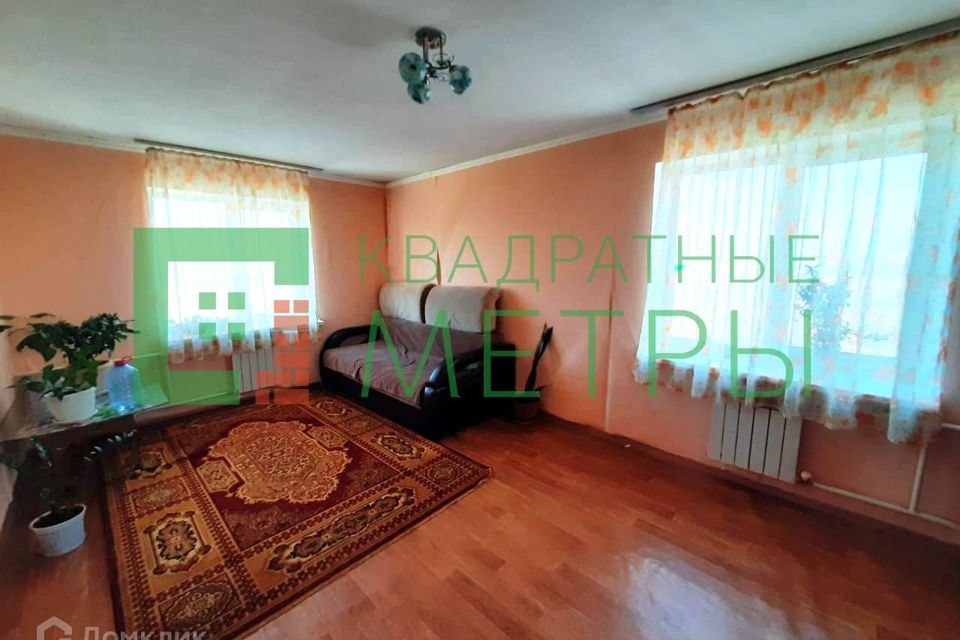 Продаётся 4-комнатная квартира, 72.7 м²